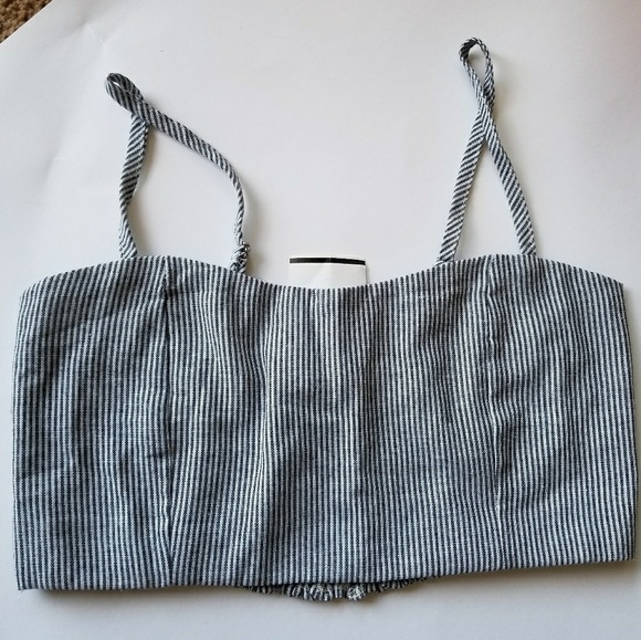 π 5/$20 NWOT Brandy Melville Gingham Crop Top - Picture 2 of 2